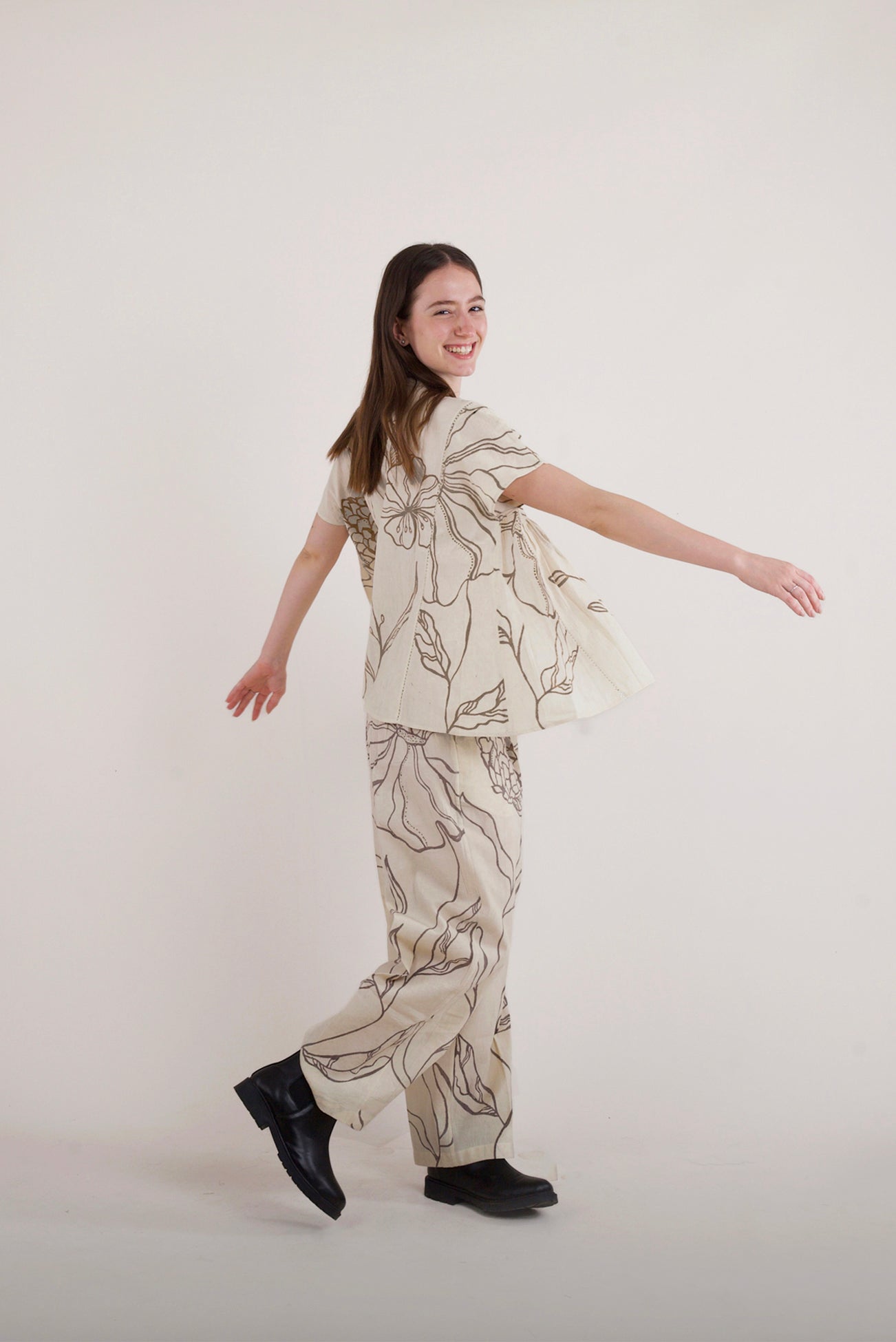Floral echo blouse