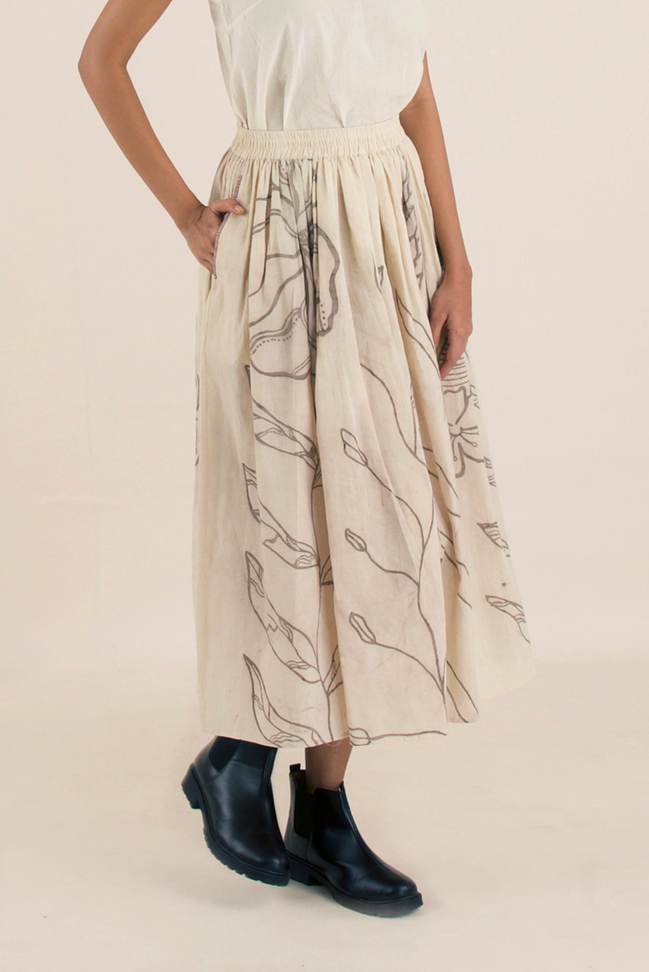 Rhythmic dance skirt