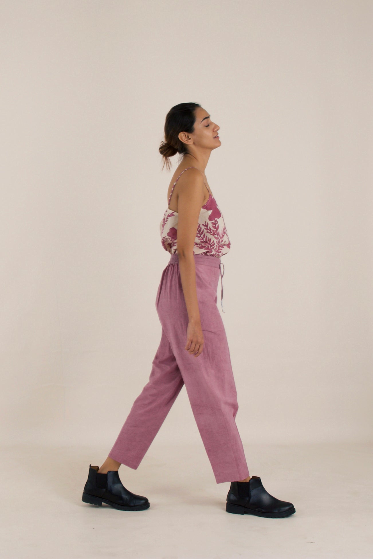 Budding dahlia trousers