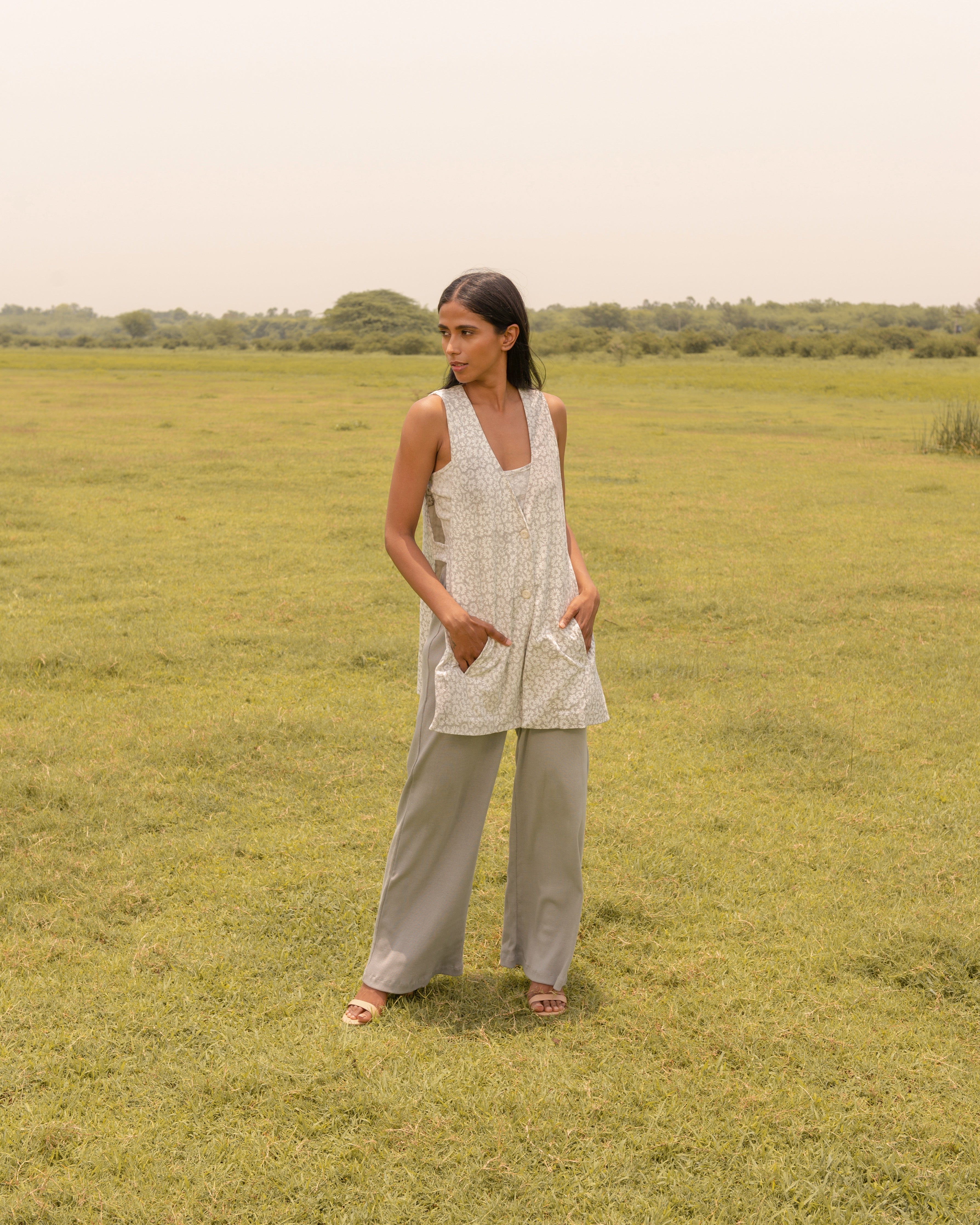 Daisy valley vest